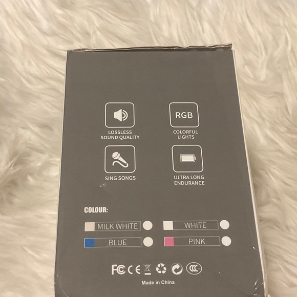 Mini Karaoke Smart Portable Speaker - Picture 2 of 3